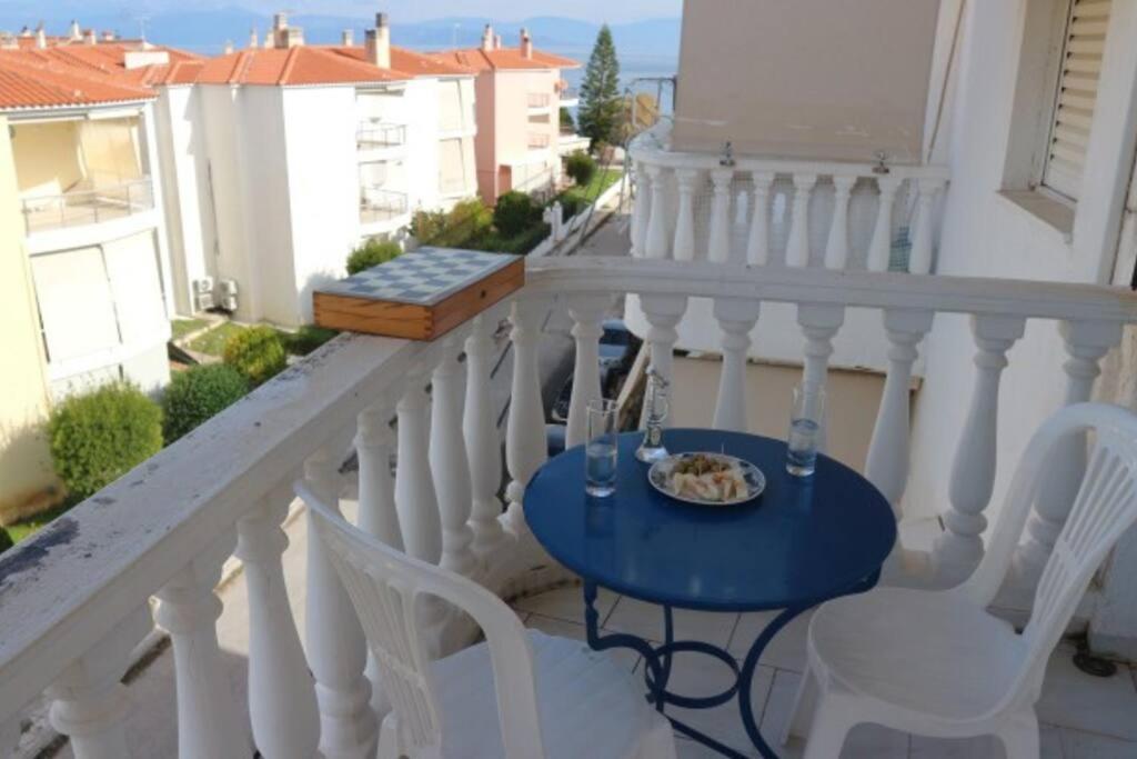Anestis Apartment Akrata Exterior foto